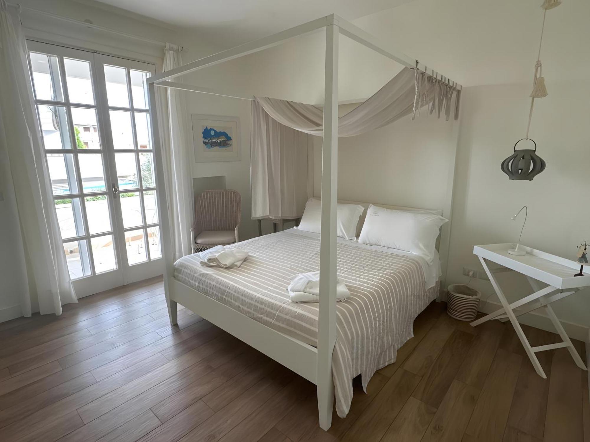 Villa Teresa Maria Porto Cesareo Exteriör bild